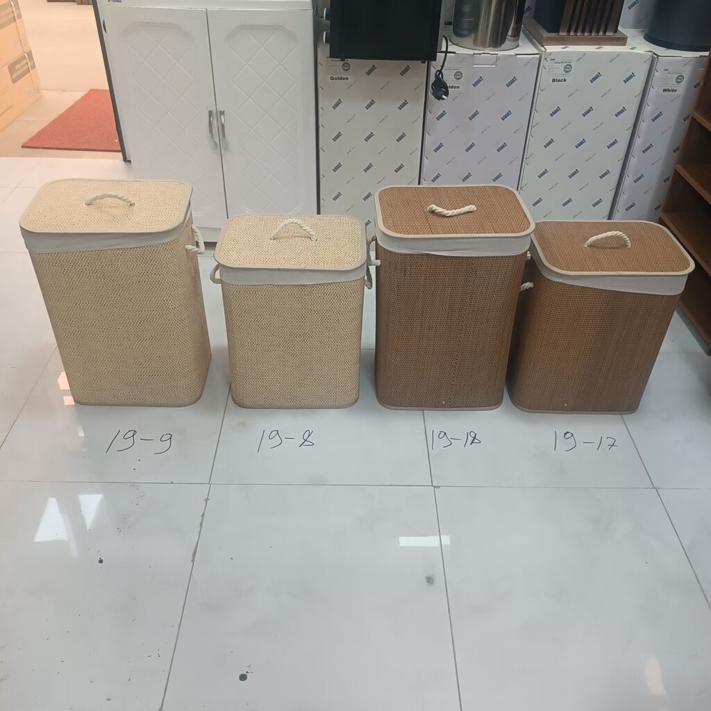 Təbii materiallardan hazırlanmış paltar və təşkilat səbətləri