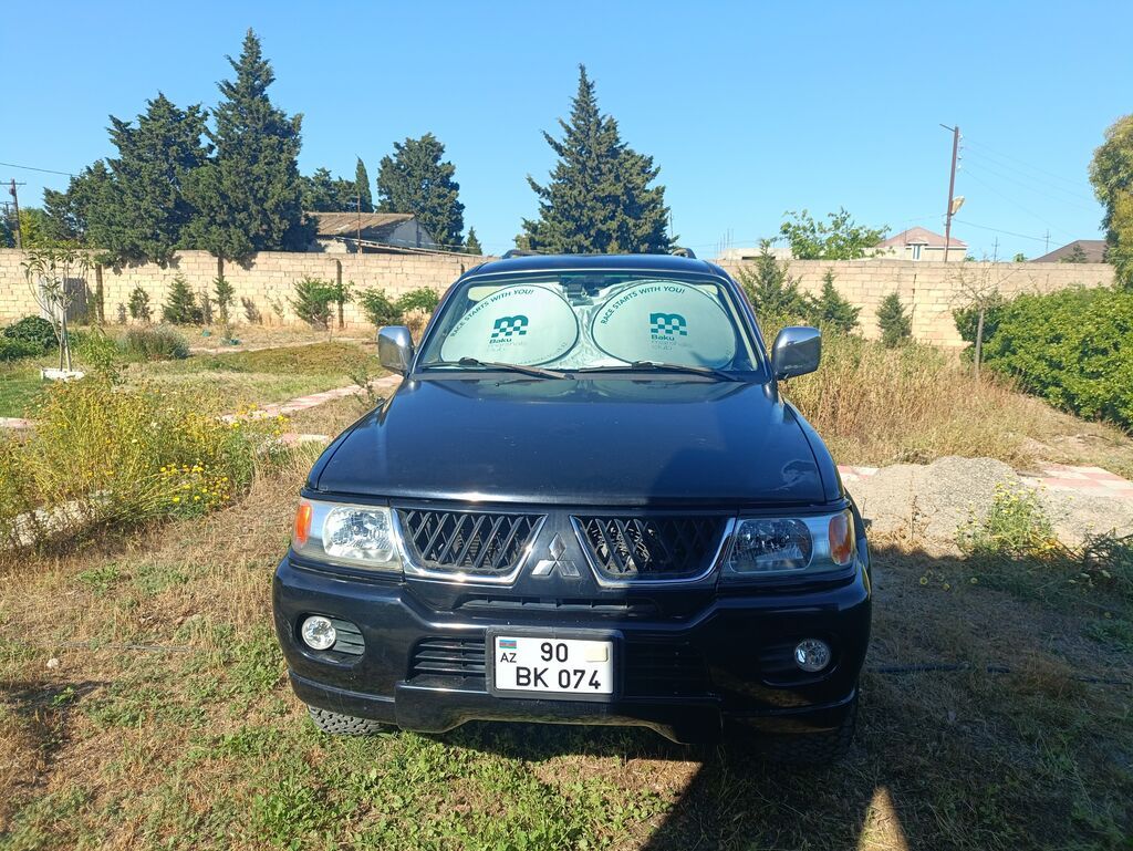 Mitsubishi Pajero Sport: 3 l | 2007