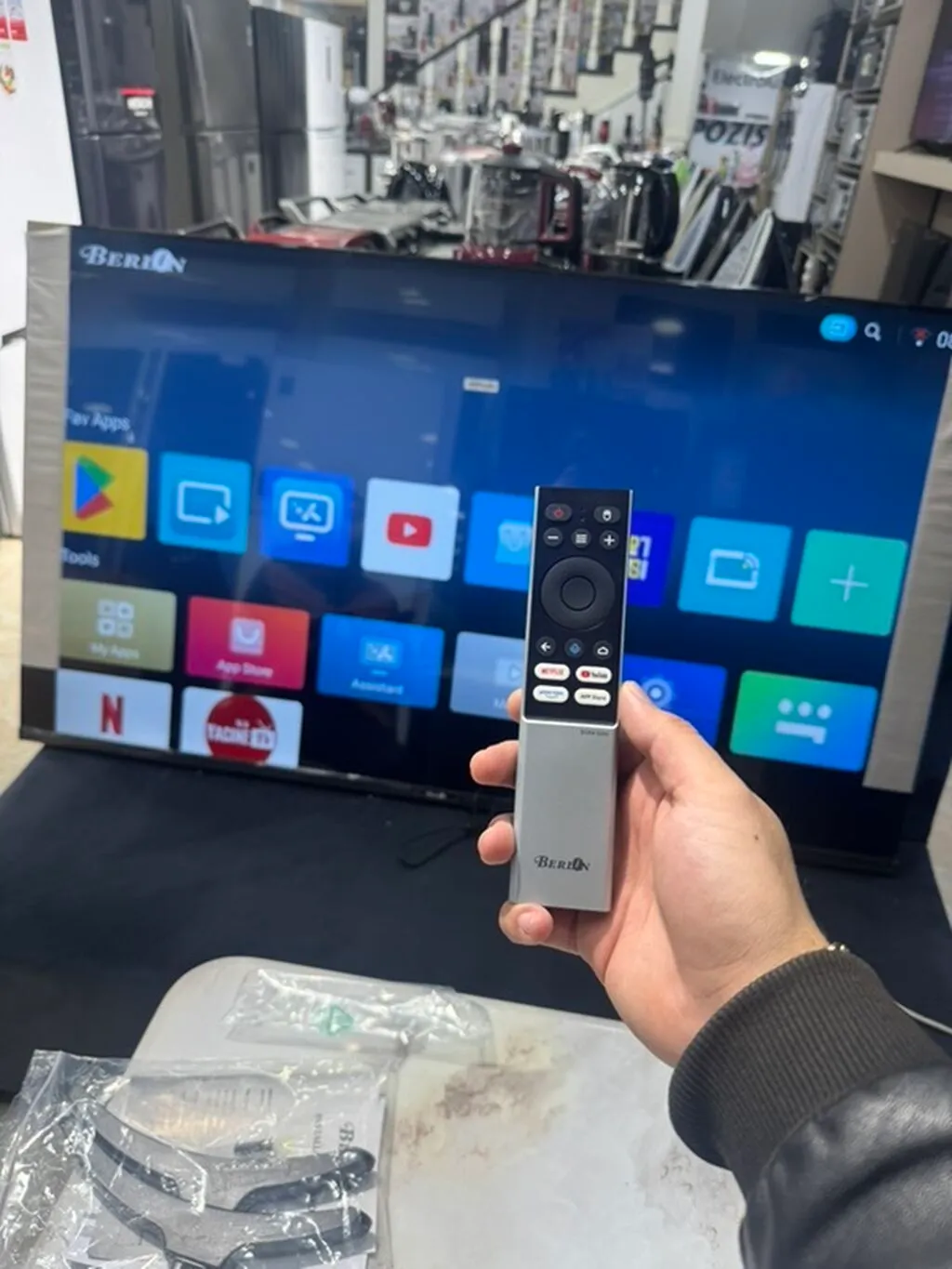 Berlin 9000 Series 65" 4K UHD LED Smart TV Xüsusiyyətlər: - Ekran: 65