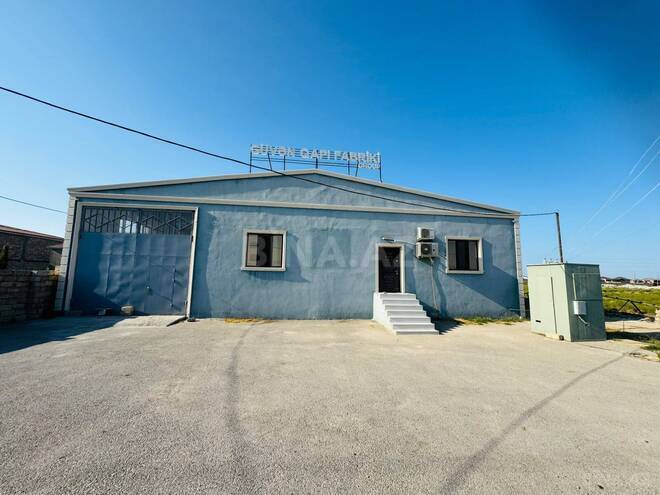 Satılır obyekt 1 365 m², Binə q. Binə qəsəbəsində Biznes üçün gözəl fabrik satılır.