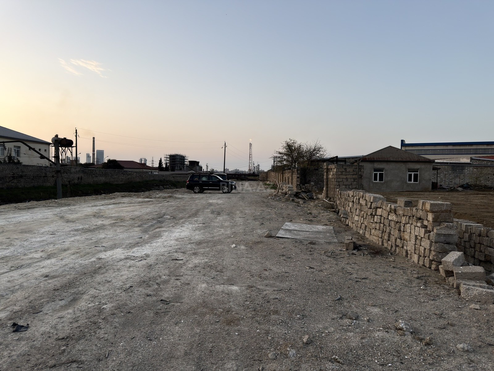 130 sot Sahə İcarəyə verilir torpaq