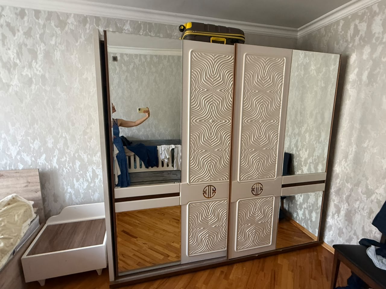 Dolab satılır