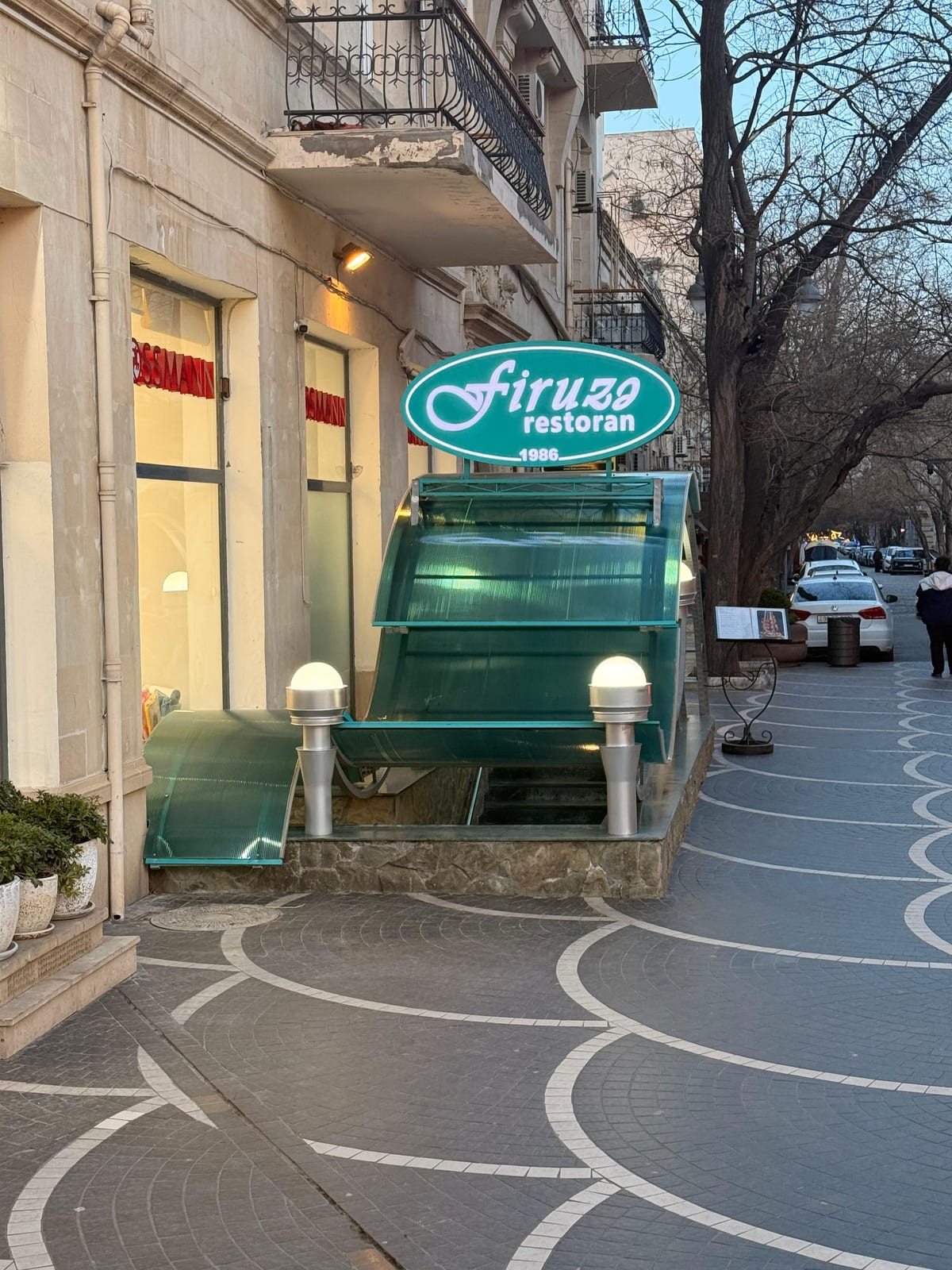 Firuzə Restorant