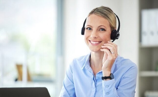 Call-centre əməkdaşı tələb olunur.
