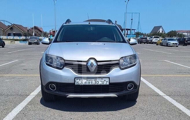 Renault Sandero Stepway, 2014 il