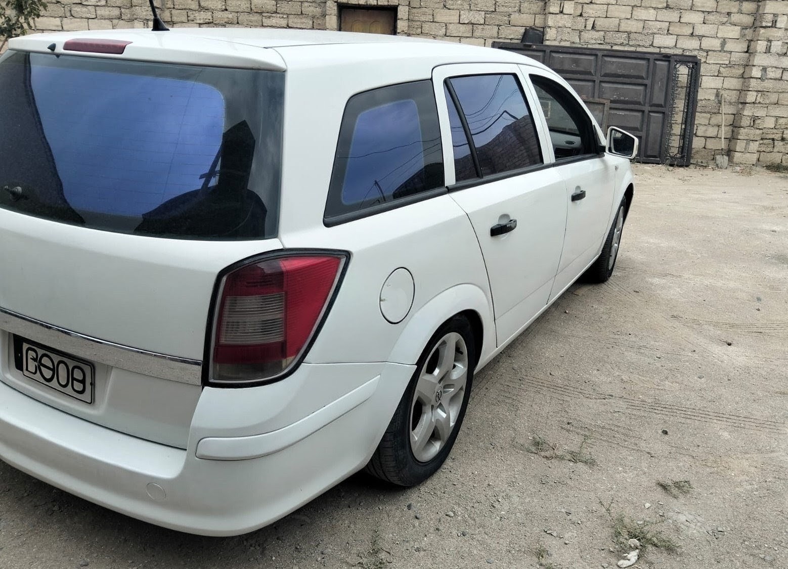 Opel Astra 2010