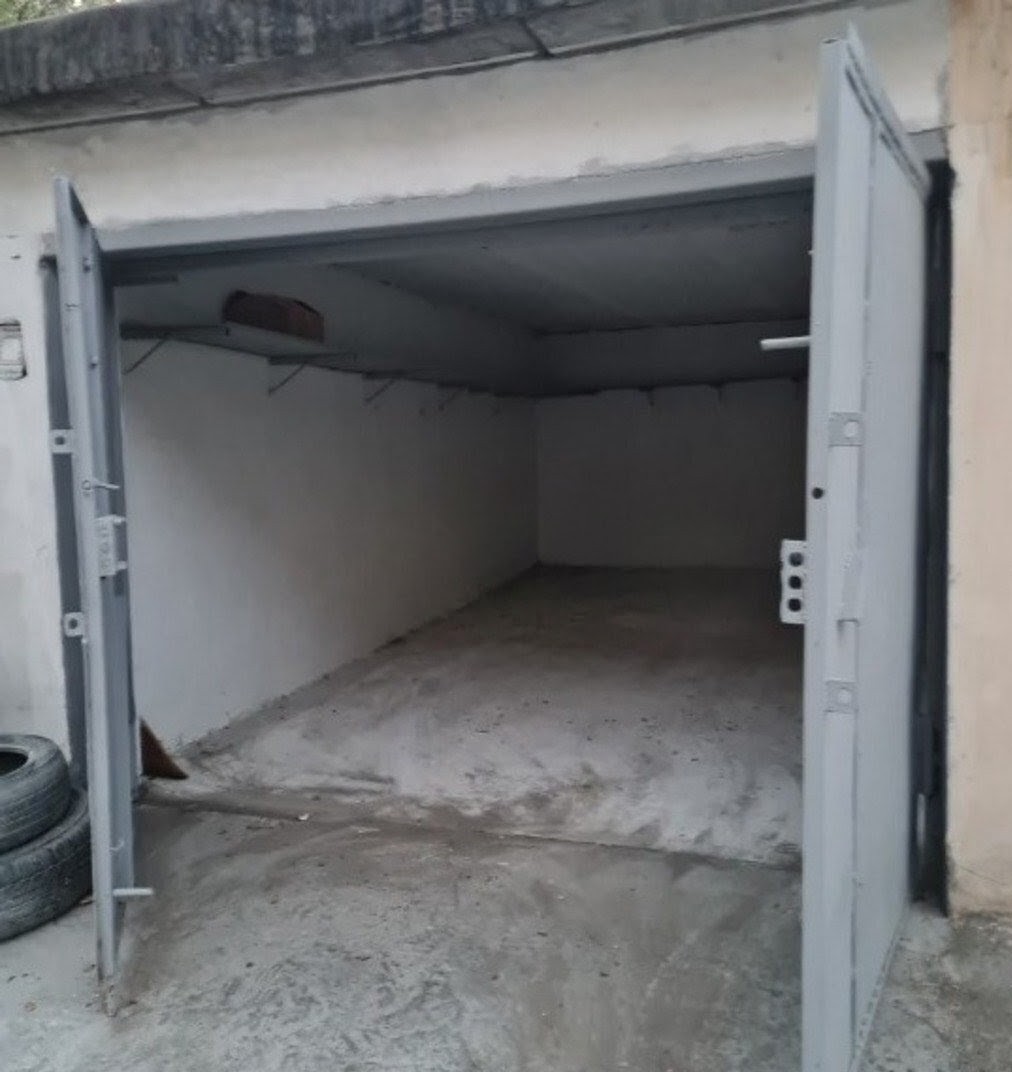 qaraj 20 m²,satılır