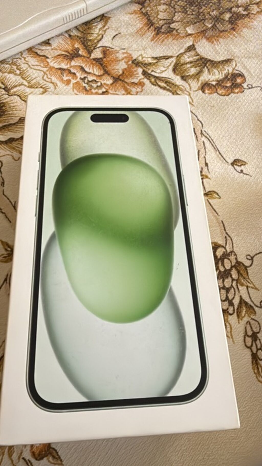 iPhone 15 işlənmiş