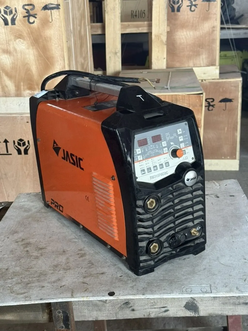 Çox Az işlənmiş Qaranyi ilə JASIC TIG315PAC/DC PRO qaynaq aparat