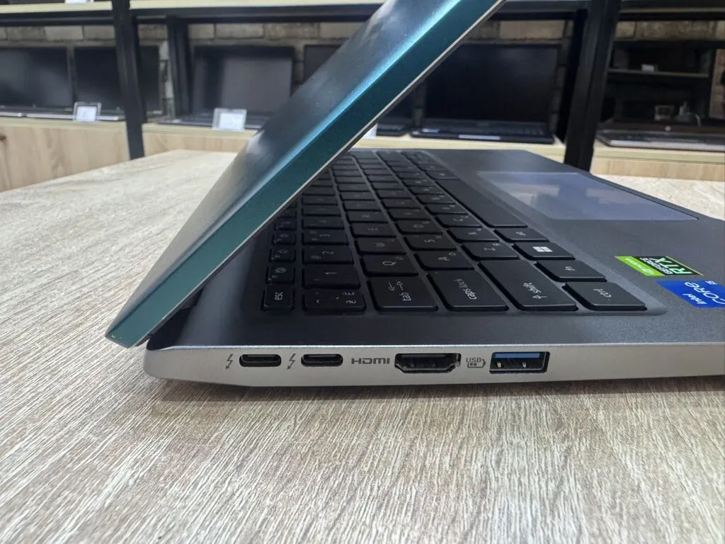 İşlənmiş Acer Swift, 14 ", Intel Core i5, 512 GB