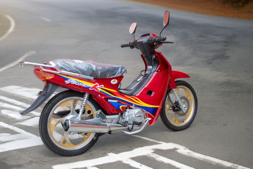 Russkiy TM-110" markalı moped satilir Endirimdədi.