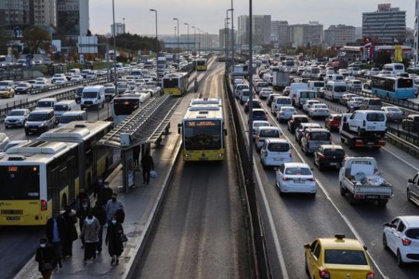 Dünyanın ən pis tıxacı olan şəhərinin adı AÇIQLANDI